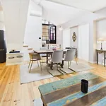 Feriehus Charming 2br Townhouse In Mouraria | By Airnest Lisboa