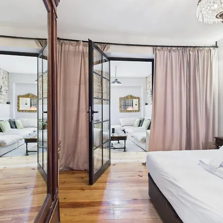 Charming 2br Townhouse In Mouraria | By Airnest Feriehus *