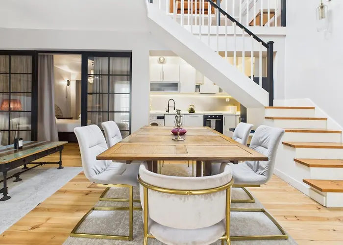 Charming 2br Townhouse In Mouraria | By Airnest Σπίτι διακοπών *